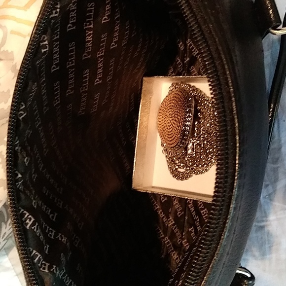 NWOT Perry Ellis travel accessory case - Picture 4 of 6